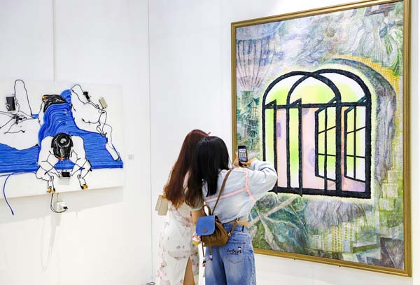艺术与科技交织第四届大学生艺术博览会（武汉）盛大开启 
