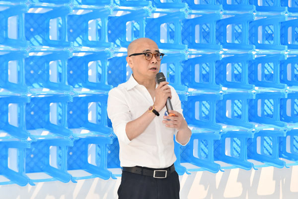 人民艺术 |  《马得〈天梯〉：3米空间里的理想主义追问》