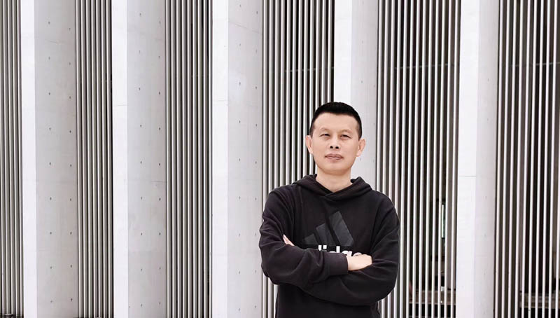 人民艺术 |  水墨丹青绘时代轩窗雅韵见精神——水墨轩窗：刘强艺术作品展开幕 