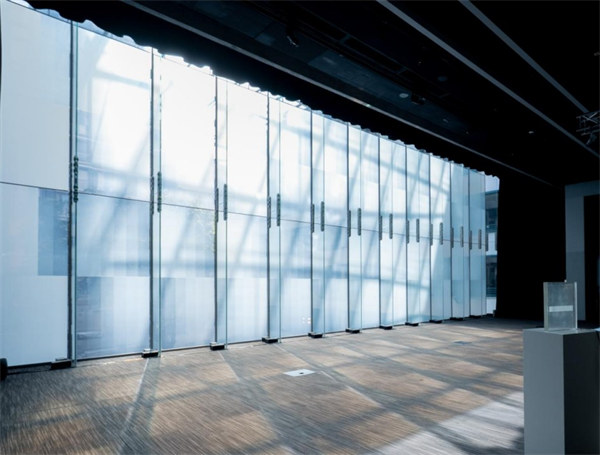 人民艺术 |  海内外设计师云集香港！湾区设计盛会“deTour 2025 设计节”在PMQ元创方启幕！